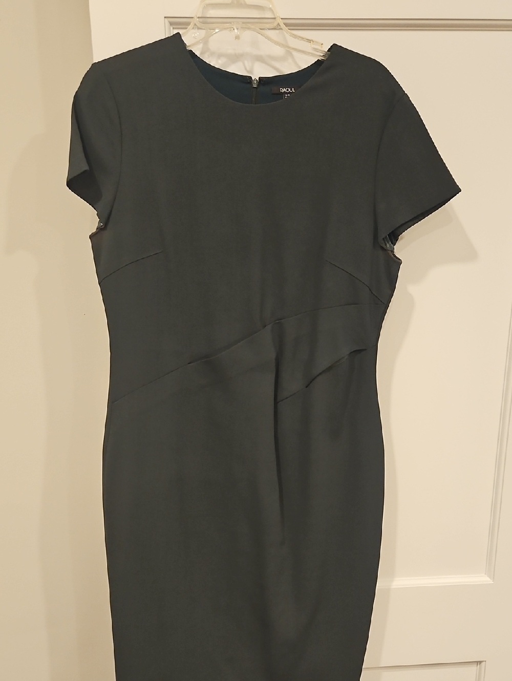 Raoul Short-Sleeve Sheath Dress in Forest Green US14